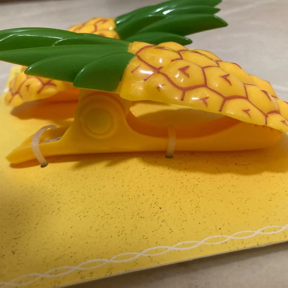 Pineapple Beach Towel Clips, 2ct.